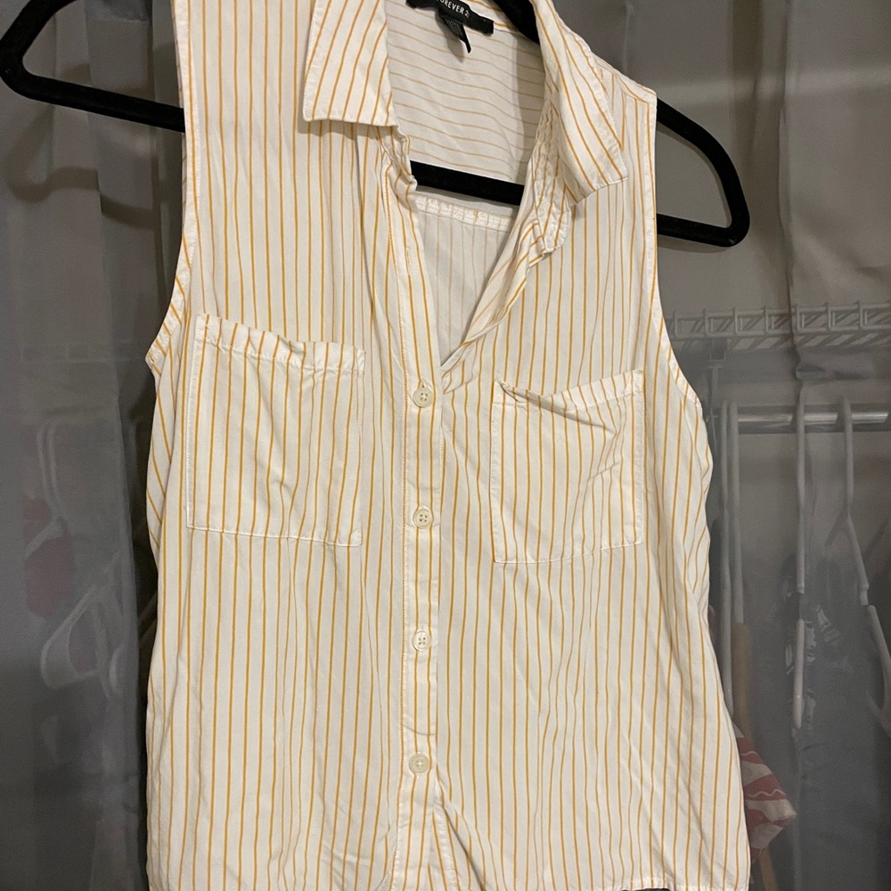 Collared shirt